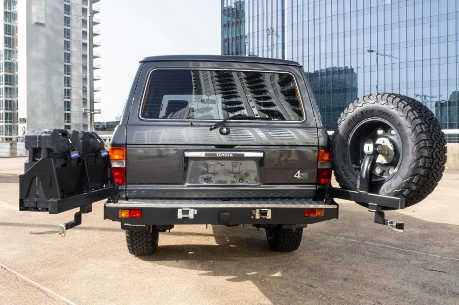  Toyota Land Cruiser (FJ62) 1988 года  (фото 14 из 164)